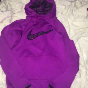 Nike sweatshirt